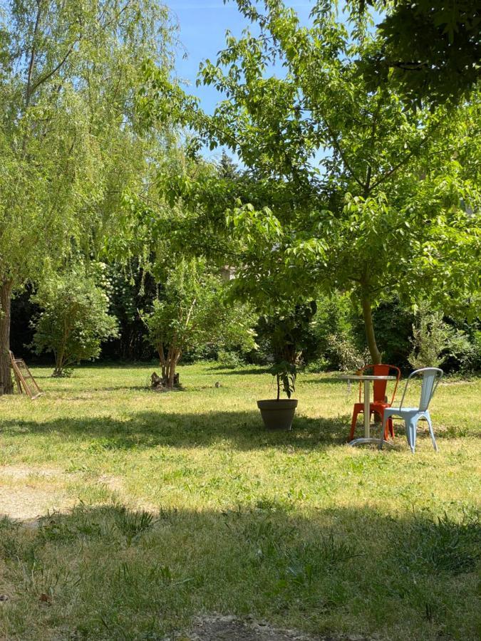 Chambre D'Hotes Les Cypres De L'Ile Avignon Luaran gambar